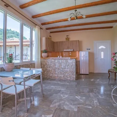 Apartament Efi