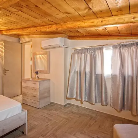 Efi Apartament