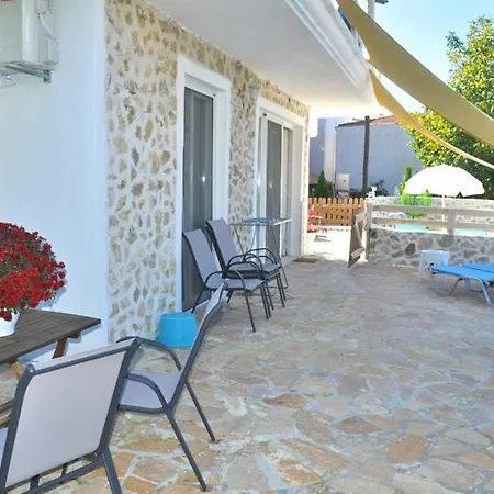 Apartament Efi
