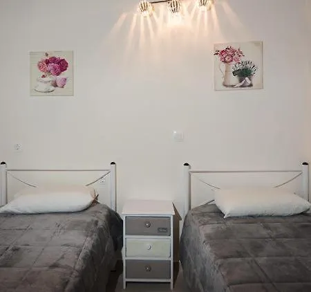 Efi Apartament *