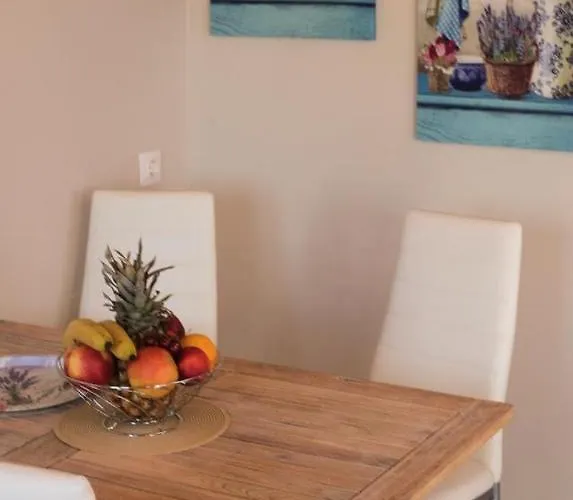 Efi * Agios Gordios (Corfu)