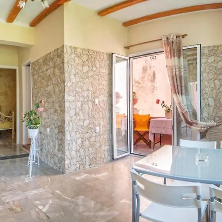 Efi Apartament Agios Gordios (Corfu)